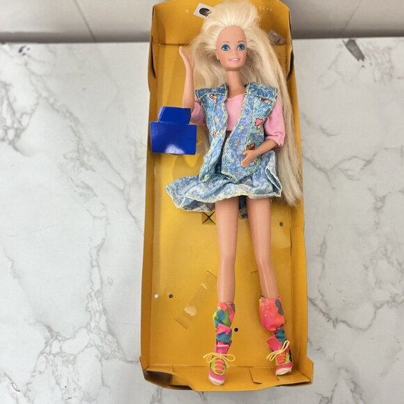 Vintage 1990All American Blonde Barbie Doll Denim Mattel Reebok Shoes Incomplete - Picture 5 of 5